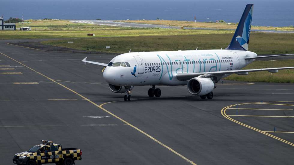 Privatização da Azores Airlines já tem “seis a oito interessados”